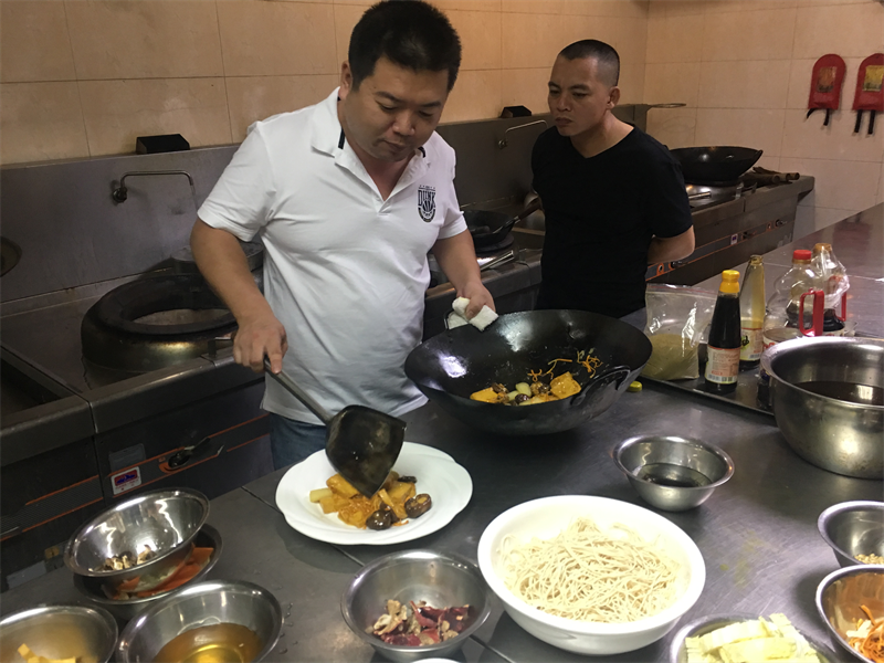 F1F191F32A3AFF2458907F5D416E8F0D.png F1F191F32A3AFF2458907F5D416E8F0D.png