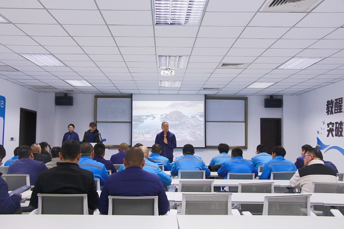 强培训,提技能,严把燃气“计量阀” 强培训,提技能,严把燃气“计量阀”